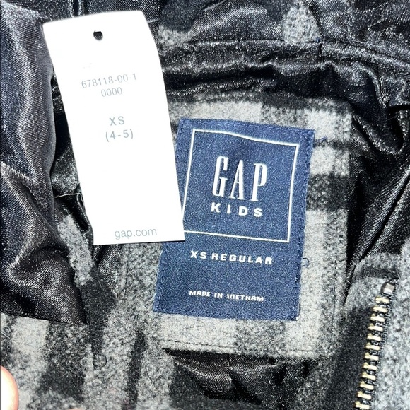 GAP Black and Gray Hooded Cape with A-line Silhouette - Picture 8 of 11